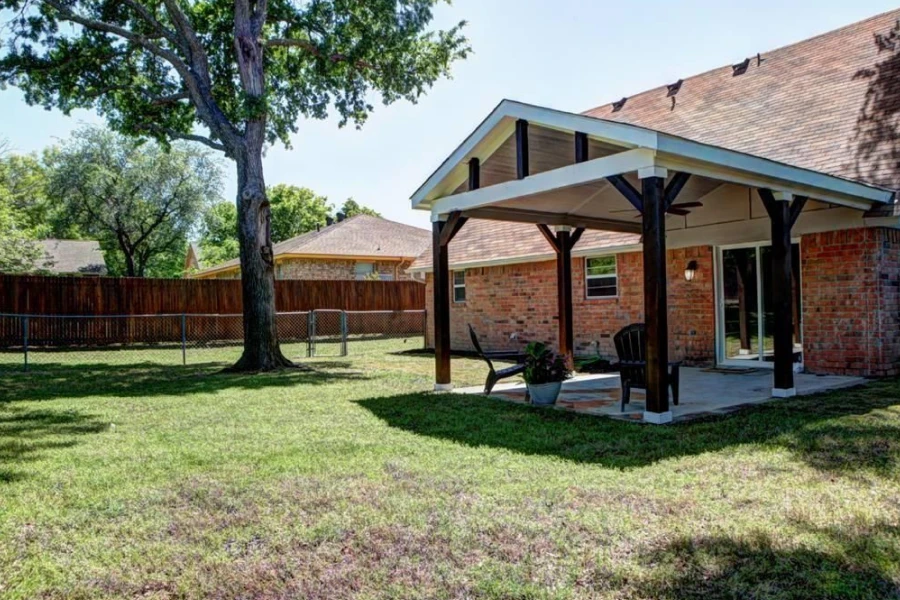 Outdoor Living Construction Service